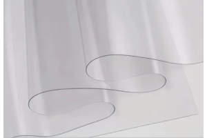 PLASTICO LEITOSO 015 TRANSPARENTE 140CM DE LARGURA VENDA POR METRO